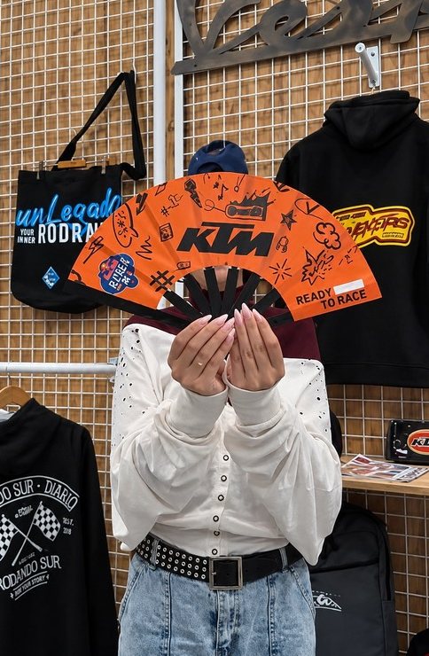 Abanico personalizado KTM