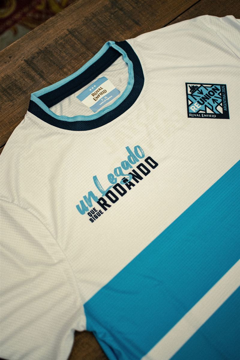 Remera Un legado rodando de Royal Enfield